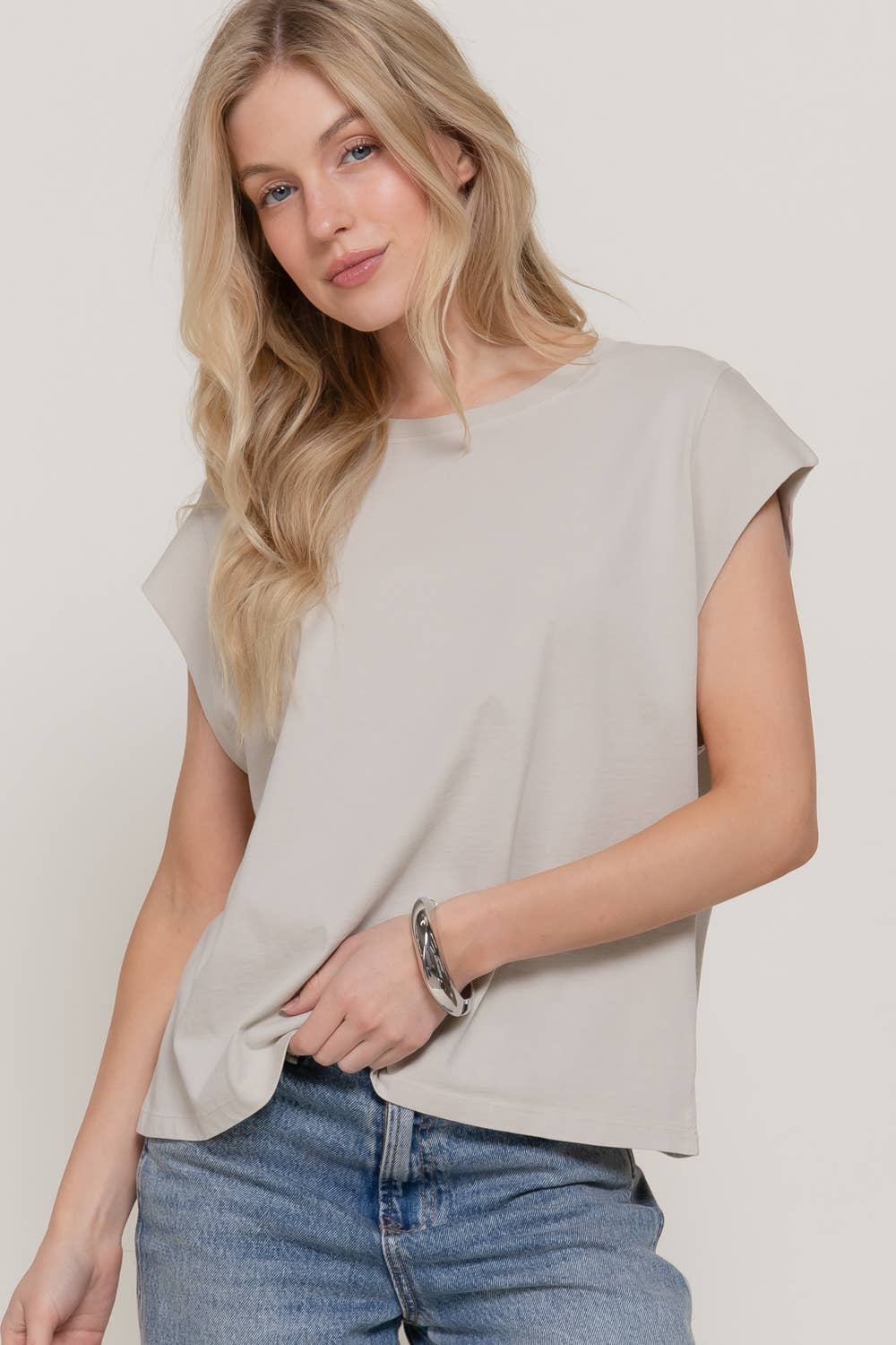 Sleeveless Round Neck Garment Dye T-Shirt