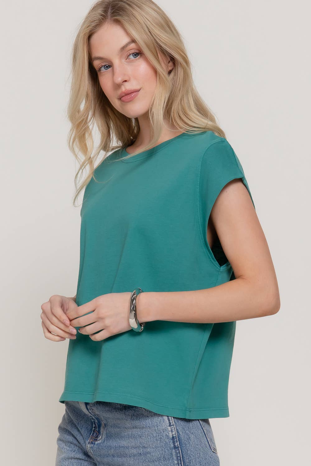 Sleeveless Round Neck Garment Dye T-Shirt